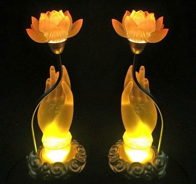 Đèn Tay Phật chữ Vạn sen Lưu Ly